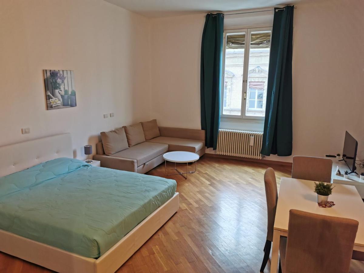 Apartament Residenza Piazza Santo Stefano Bolonia Zewnętrze zdjęcie