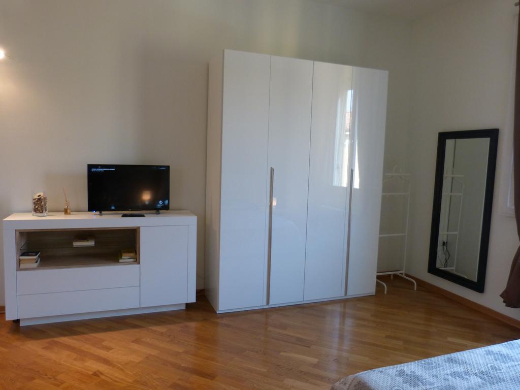 Apartament Residenza Piazza Santo Stefano Bolonia Zewnętrze zdjęcie