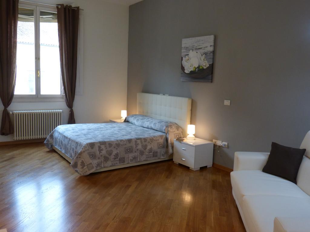 Apartament Residenza Piazza Santo Stefano Bolonia Zewnętrze zdjęcie