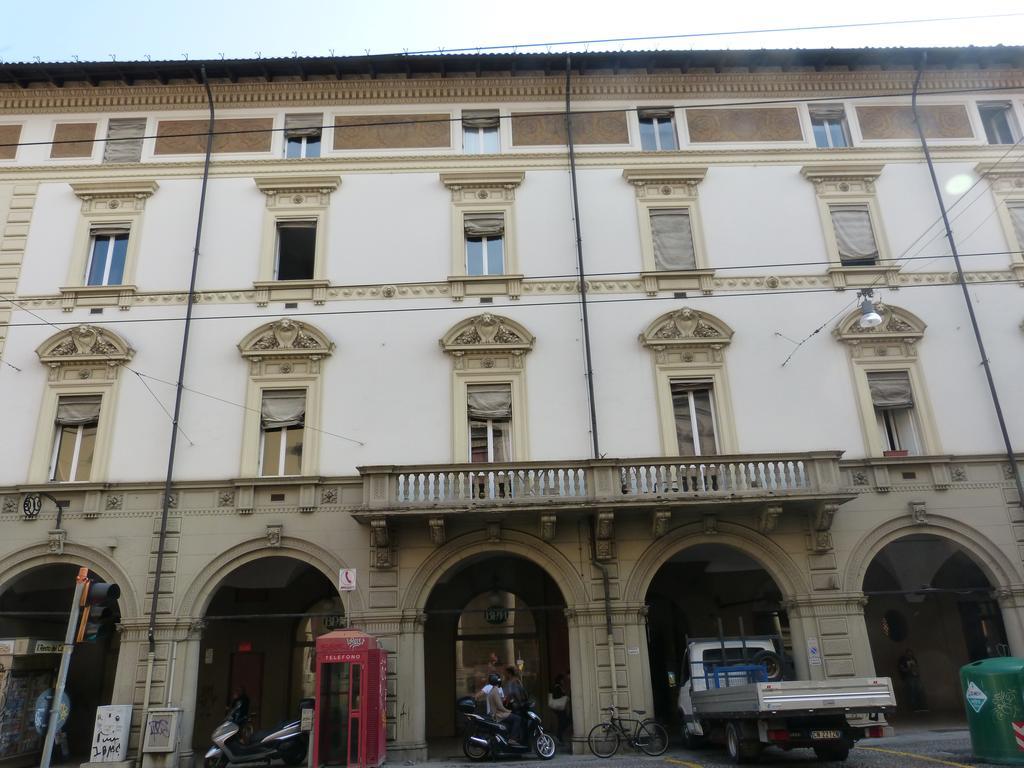 Apartament Residenza Piazza Santo Stefano Bolonia Zewnętrze zdjęcie