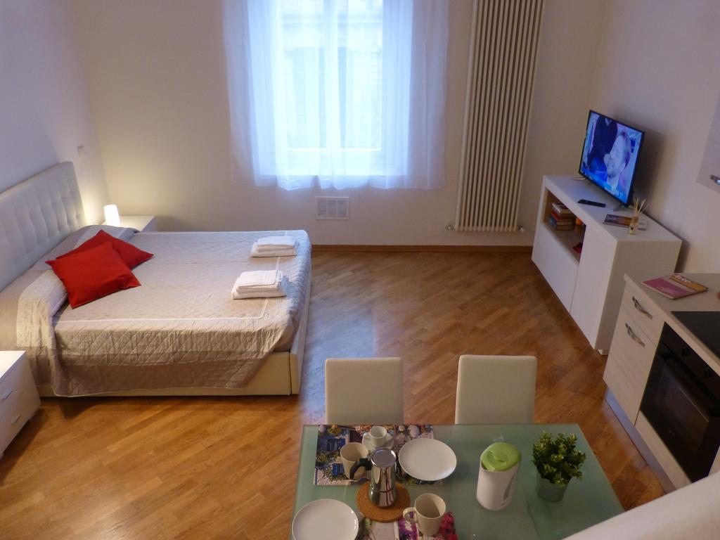 Apartament Residenza Piazza Santo Stefano Bolonia Zewnętrze zdjęcie