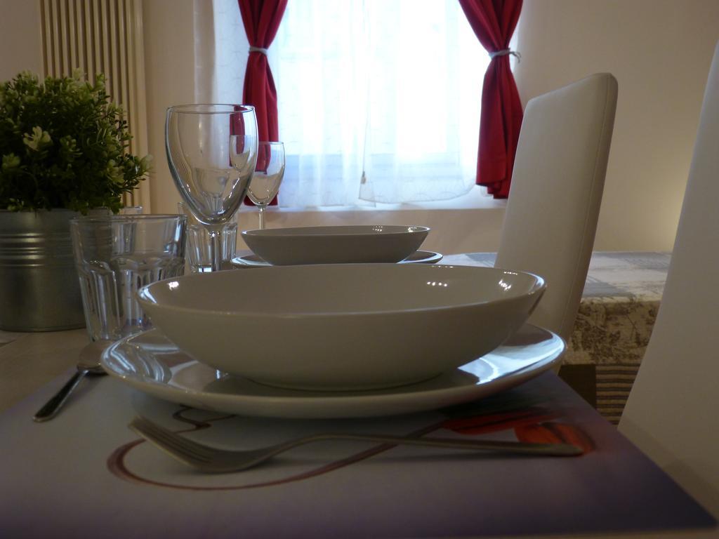 Apartament Residenza Piazza Santo Stefano Bolonia Zewnętrze zdjęcie