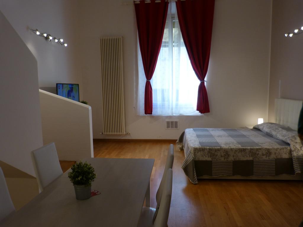 Apartament Residenza Piazza Santo Stefano Bolonia Zewnętrze zdjęcie